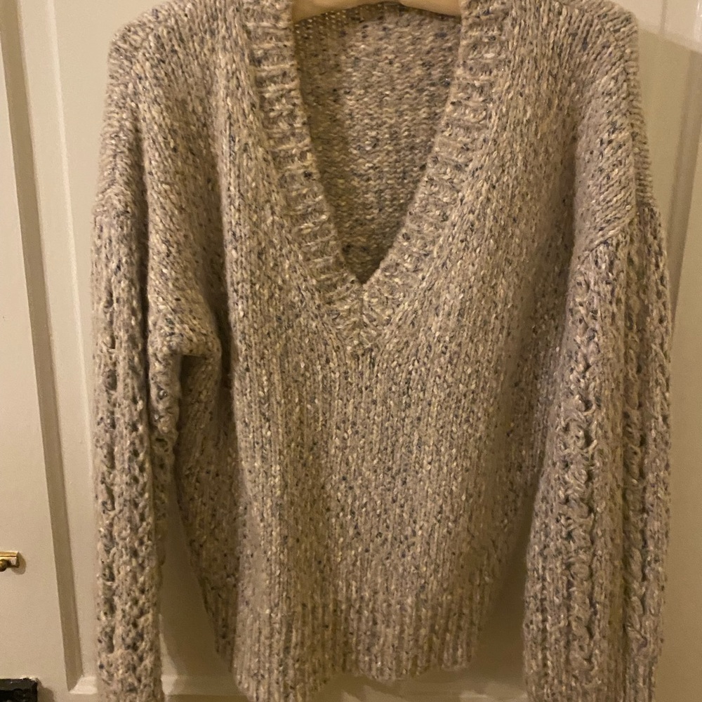 Luxuriously beautiful Joie sweater, xxs